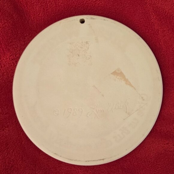 VTG Clay Bread Warmer Signed Lyn Ulick 1989 Give Us This Day, Our Daily Bread - Picture 2 of 5